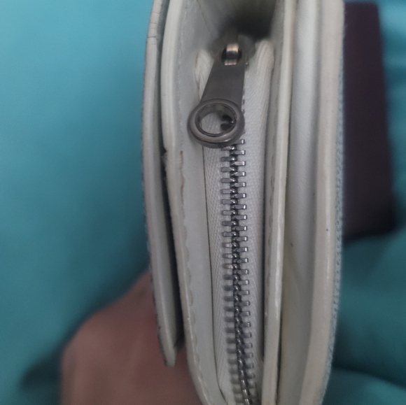 GOYARD White APM Varenne Long Wallet with Cross body Chain/Strap +Box Authentic - Picture 10 of 16